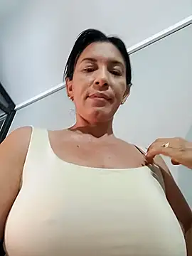 Snapshot of Angel_Perv chatting on October 18, 8:59 am Angel Perv online show from October 18, 8:59 am