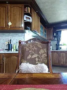 Lotus-blume1 online show from January 10, 10:50 am