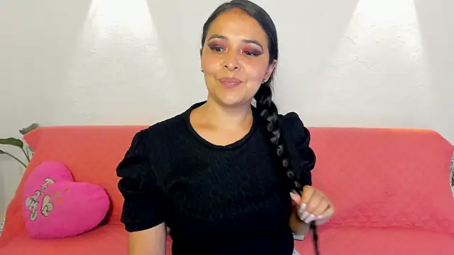 jessamond online show from October 11, 11:14 pm