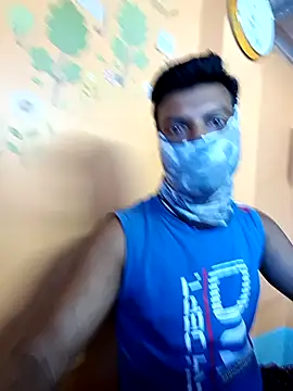 Snapshot of model_yesx chatting on February 23, 5:23 am model yesx online show from February 23, 5:23 am