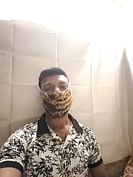 Snapshot of model_yesx chatting on February 15, 3:09 pm model yesx online show from February 15, 3:09 pm