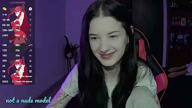 Snapshot of Miya_Dream_UKR chatting on February 12, 11:44 pm Miya Dream UKR online show from February 12, 11:44 pm