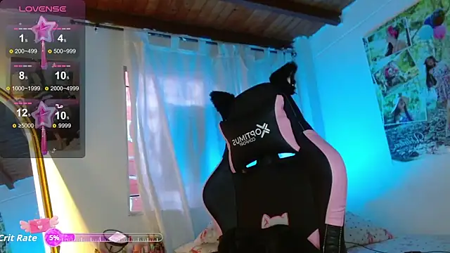 Snapshot of sexy_valentina1 chatting on April 1, 10:51 pm sexy valentina1 online show from April 1, 10:51 pm