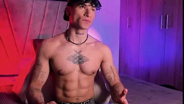 Thomas Fit1 online show from October 15, 4:56 am