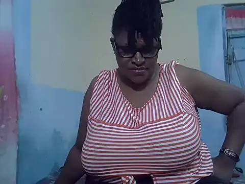 Snapshot of sexy_bigboobss chatting on September 29, 6:46 pm sexy bigboobss online show from September 29, 6:46 pm