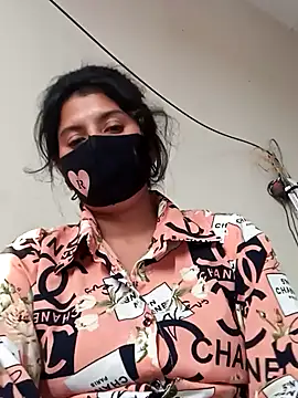 Cute Nipa online show from January 25, 9:15 am