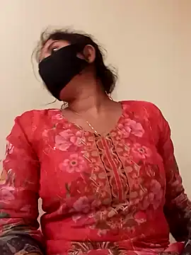 Cute Nipa online show from February 6, 6:18 am