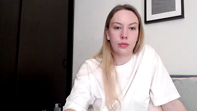 Snapshot of Scarlettford chatting on November 1, 4:31 pm Scarlettford online show from November 1, 4:31 pm