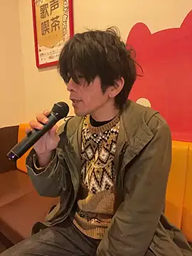 Snapshot of Katakuriko-Denpun chatting on February 7, 11:30 pm Katakuriko-Denpun online show from February 7, 11:30 pm