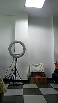 AnthonelaDuque online show from November 14, 11:42 am