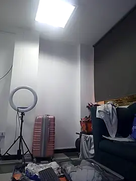 AnthonelaDuque online show from November 28, 11:35 am