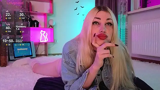 Inchcaser  online show from October 12, 9:14 pm