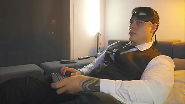 odin blake online show from March 13, 2:16 am