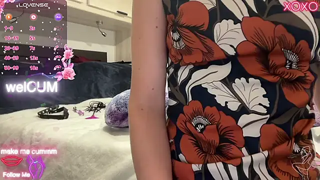 Snapshot of foreverkinky chatting on October 21, 11:38 pm foreverkinky online show from October 21, 11:38 pm