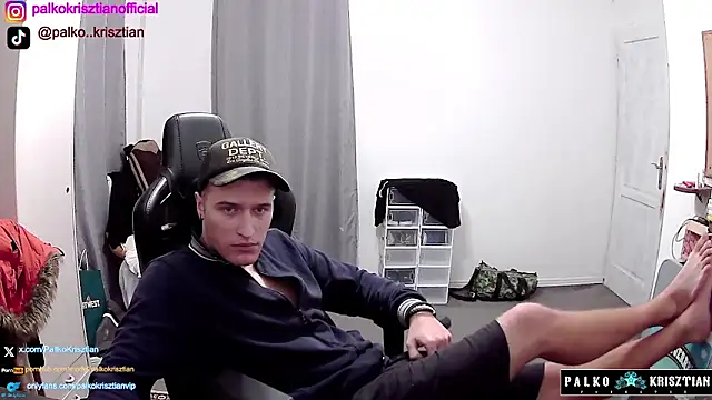 PKrisztian online show from December 21, 2:46 pm