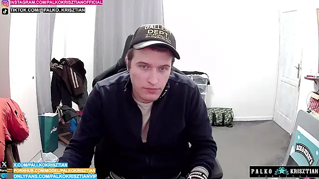 Snapshot of PKrisztian chatting on March 1, 7:27 pm PKrisztian online show from March 1, 7:27 pm