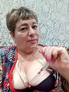 Lee Nell online show from December 16, 10:50 am