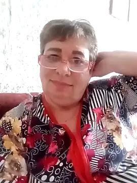 Lee Nell online show from February 4, 9:17 am