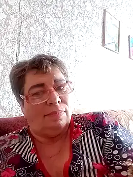 Lee Nell online show from February 8, 9:56 am