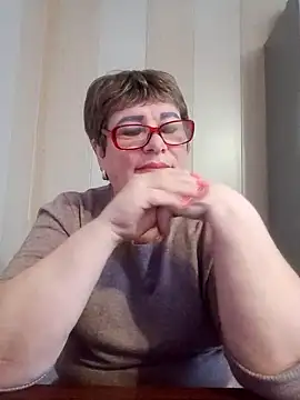 Lee Nell online show from March 5, 1:52 am