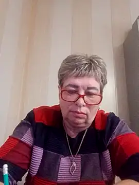 Lee Nell online show from March 21, 4:06 am