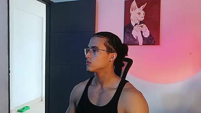 Snapshot of alejo_x3 chatting on February 28, 4:41 pm alejo x3 online show from February 28, 4:41 pm