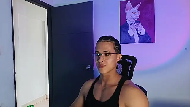 Snapshot of alejo_x3 chatting on March 19, 9:30 pm alejo x3 online show from March 19, 9:30 pm