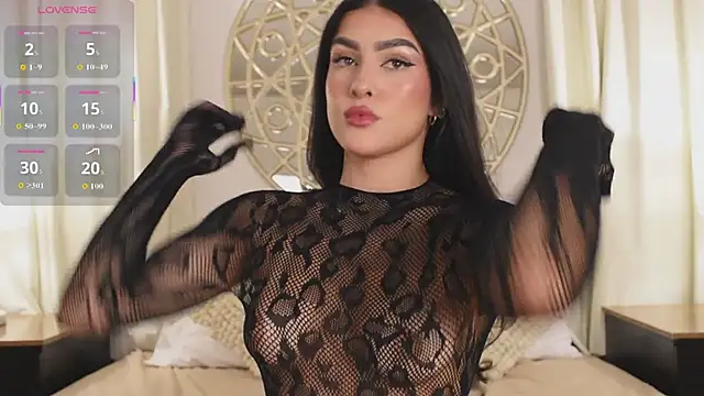 Antonellaparis  online show from October 5, 2:32 am