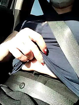 Snapshot of Stumpy_Governor chatting on March 12, 2:09 am Stumpy Governor online show from March 12, 2:09 am