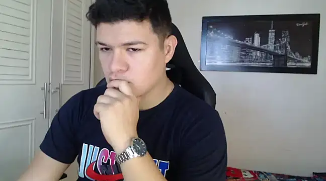 Plug Control online show from December 11, 2:11 pm