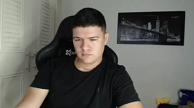 Plug Control online show from January 4, 10:24 pm