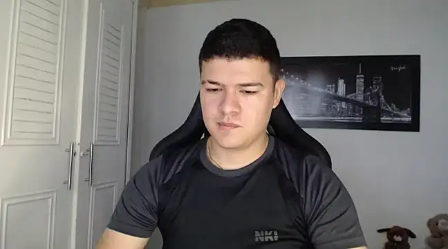 Plug Control online show from January 8, 1:20 pm