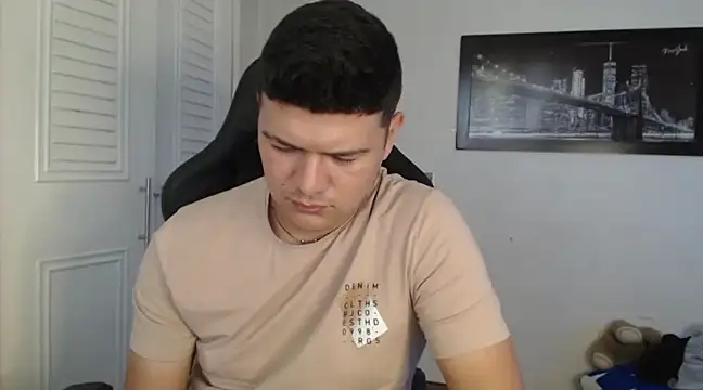 Plug Control online show from January 18, 7:37 pm