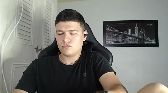 Plug Control online show from January 27, 10:06 pm