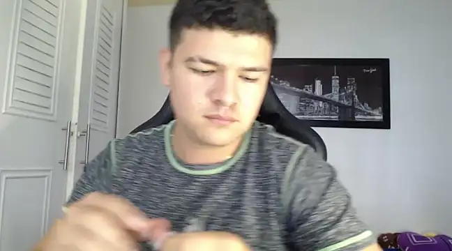 Plug Control online show from February 11, 6:33 pm