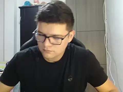 Plug Control online show from February 28, 6:20 pm