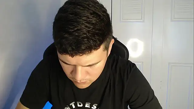 Plug Control online show from September 16, 4:19 pm