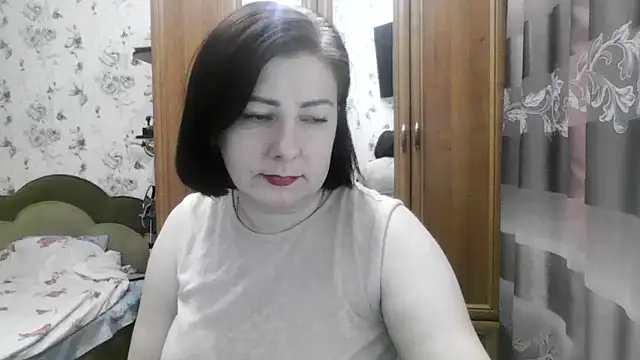 SophieNightAh online show from November 19, 5:46 pm