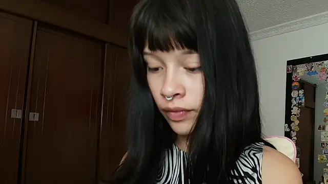 Snapshot of Marceline_0 chatting on January 9, 12:57 am Marceline 0 online show from January 9, 12:57 am