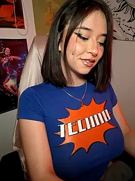 Snapshot of annbones_ch chatting on October 2, 2:07 am annbones ch online show from October 2, 2:07 am