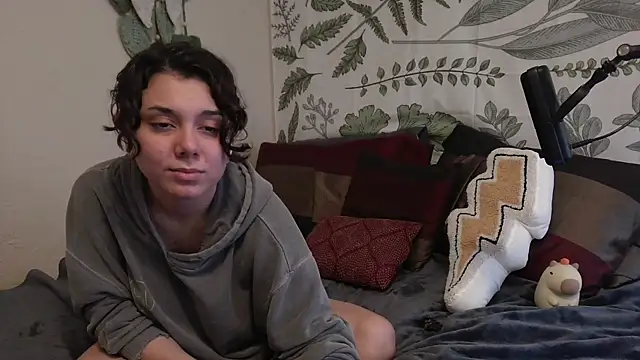 Snapshot of punkpuppy_ chatting on January 6, 7:13 pm punkpuppy online show from January 6, 7:13 pm