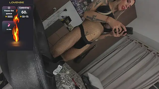 MissIvanna online show from March 18, 1:43 am