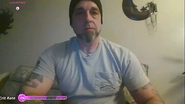 Snapshot of sammy_sin chatting on December 22, 11:46 pm sammy sin online show from December 22, 11:46 pm