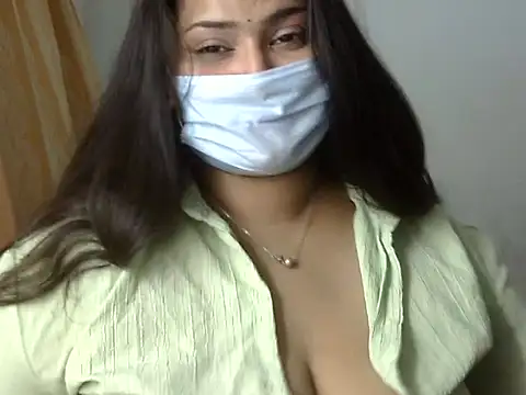 cutelady65 online show from May 17, 1:29 pm