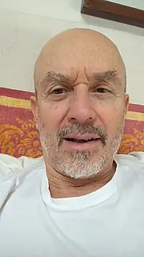 Snapshot of MadProfessor chatting on February 21, 12:06 pm MadProfessor online show from February 21, 12:06 pm