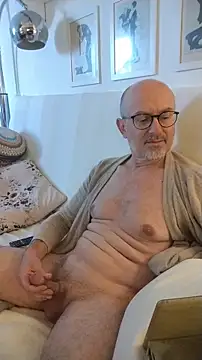 Snapshot of MadProfessor chatting on March 17, 3:48 pm MadProfessor online show from March 17, 3:48 pm