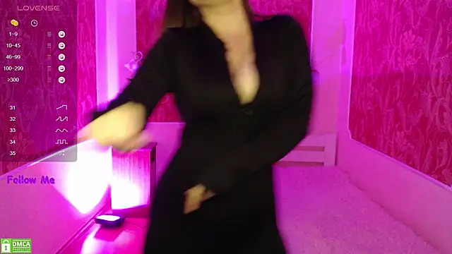 VerySweetKate111 online show from October 14, 7:31 am