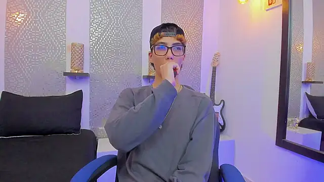 Nikolay Gregori online show from January 3, 7:06 am