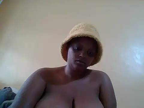 Sexxy-Shie online show from February 12, 5:58 am