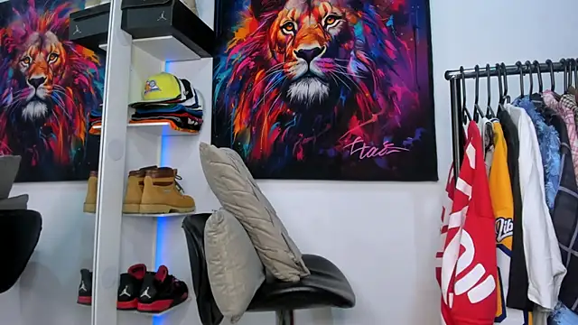 Pantera black 21 online show from October 21, 2:34 am